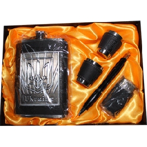 The Hip Flask Classical Gift Set 4