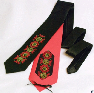 Women's Tie 1