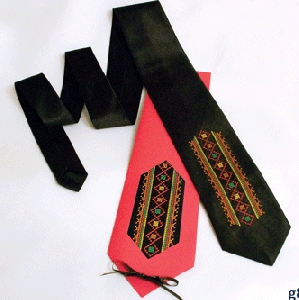 Women's Tie 2